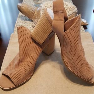 Cole Haan Callista Sling Pump